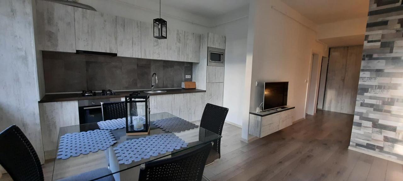 The World Apartament Targu Mures Exterior photo
